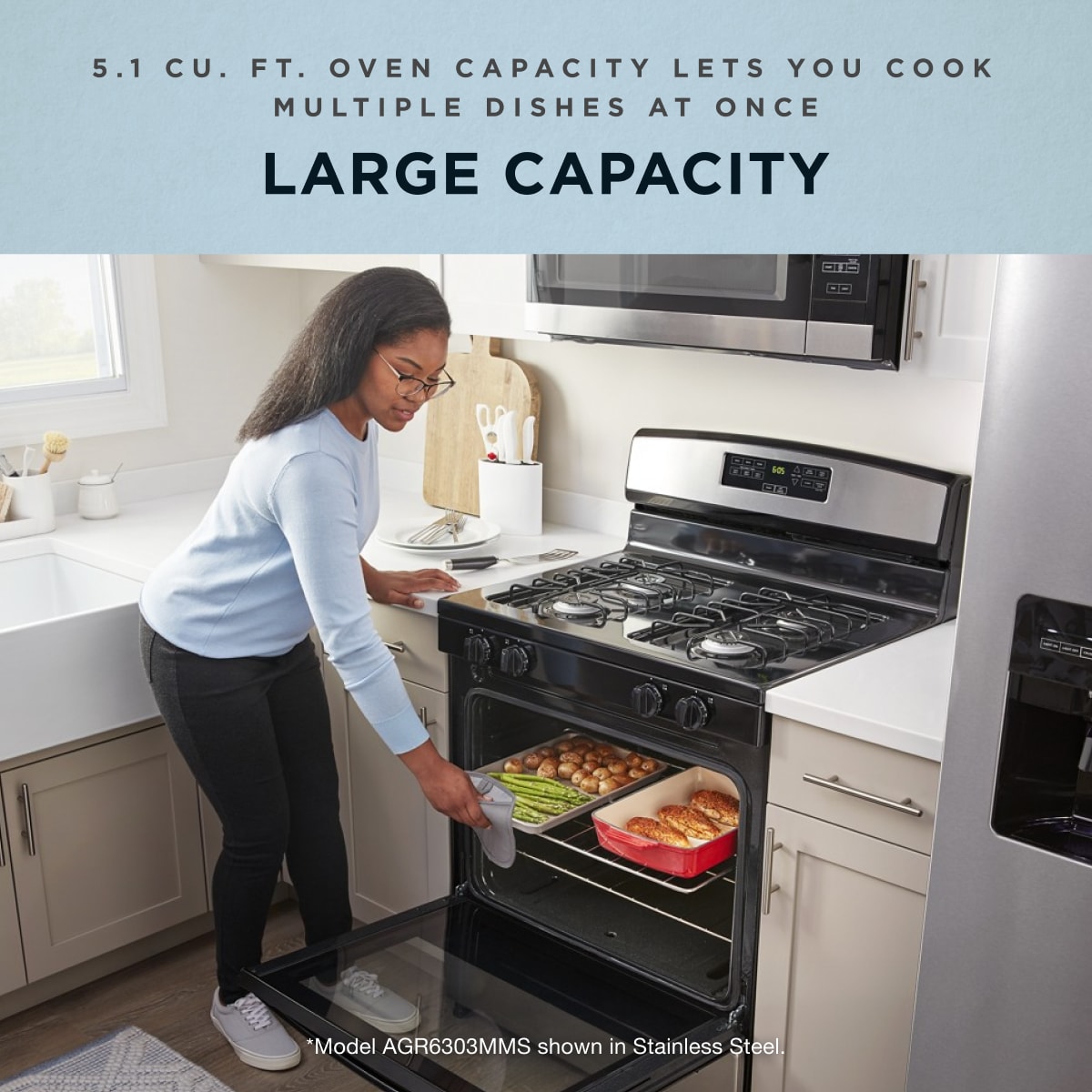 Amana Amana 30 in. 4-Burner Freestanding Gas Range with Bake Assist Temps 1